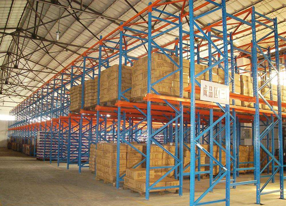 通廊式仓库货架