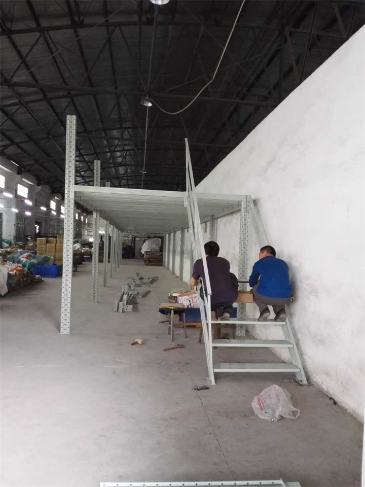 江门潮莲万可利五金制品厂简易阁楼平台